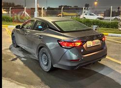 نیسان سێنترا